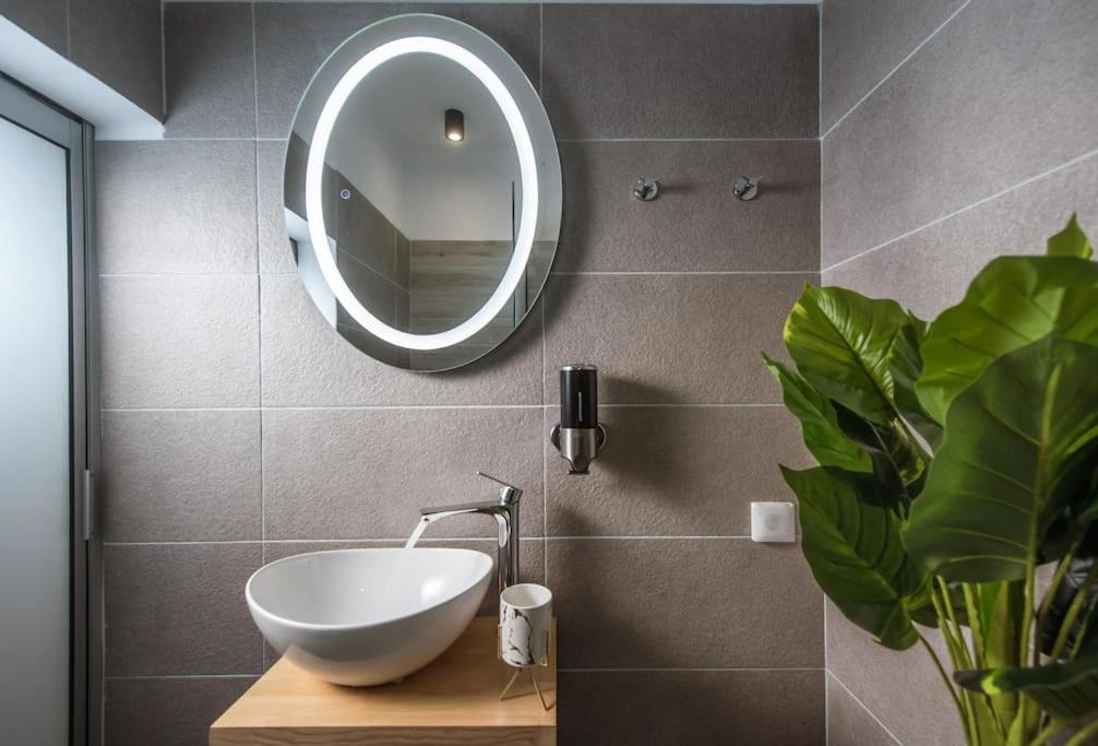 Mojo - Central Cozy Apartment Kandiye Dış mekan fotoğraf